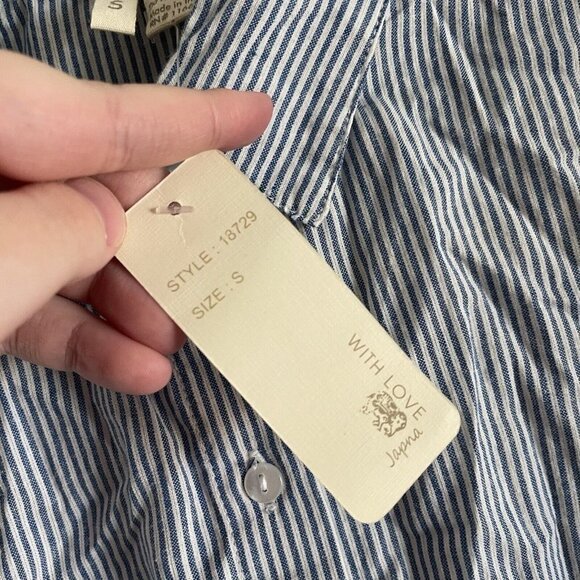 Japna Women’s SZ S Blue w/White Stripes Striped Long Sleeve Button Up Blouse NWT - Picture 6 of 8